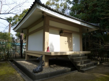 龍華山 転法輪寺 収蔵庫
